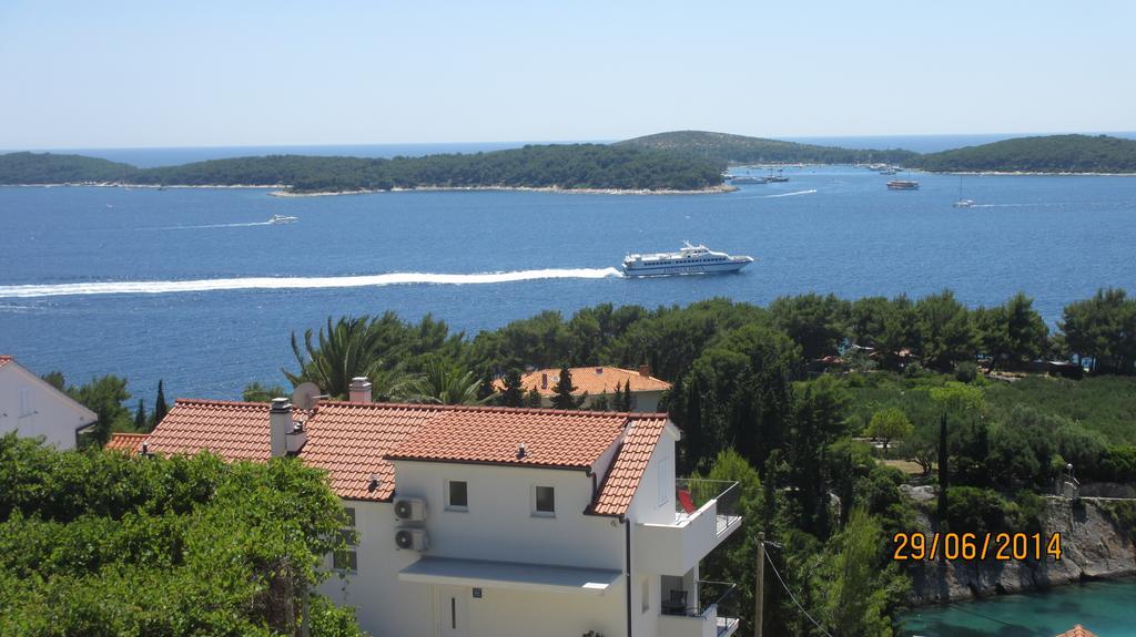 J&B Holiday House Hvar Hvar Town Bagian luar foto